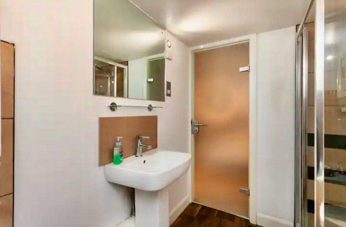 Lux Apartment Ноттингем Экстерьер фото